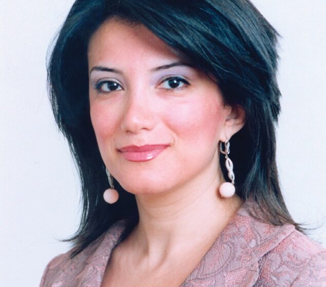  Leyla Arif Gültəkin Hacıbəylidən üzr tələb edir.