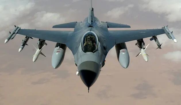  Rusiyanın Su-34 qırıcısı F-16 ilə vuruldu